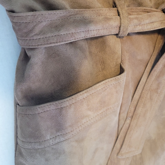 Leathers by New England Suede Coat Tan - Picture 9 of 13